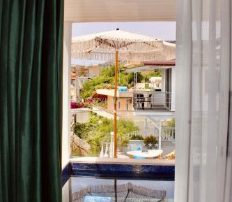 Suite with Private Pool