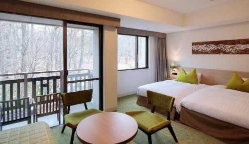 Standard Twin Room with Balcony