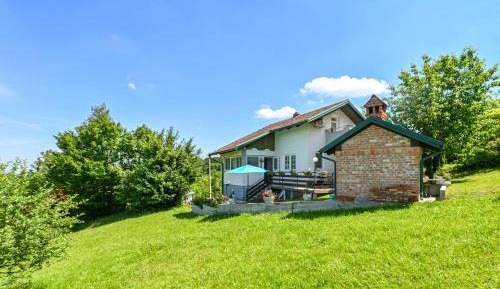 Two-Bedroom Holiday Home