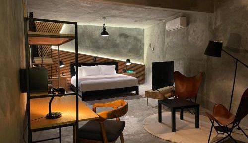 King Suite