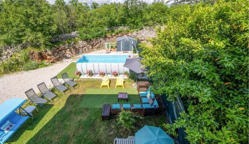 Three-Bedroom Holiday Home 