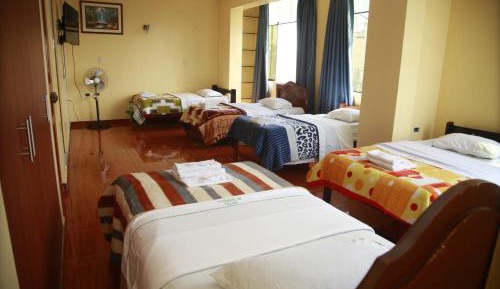 Quadruple Room with Private Bathroom