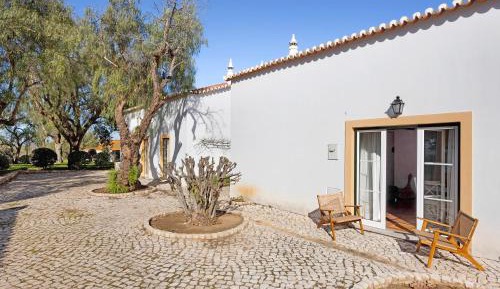 Villa with Garden View