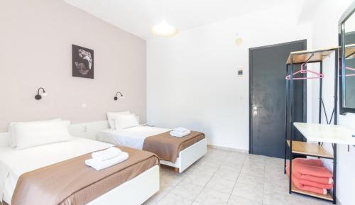 Double or Twin Room with Side Sea View