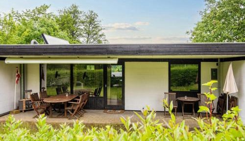 Two-Bedroom Holiday Home