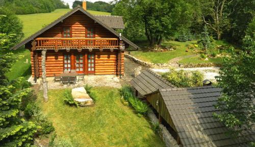 Villa with Garden View