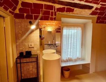 Junior Suite with Pool View