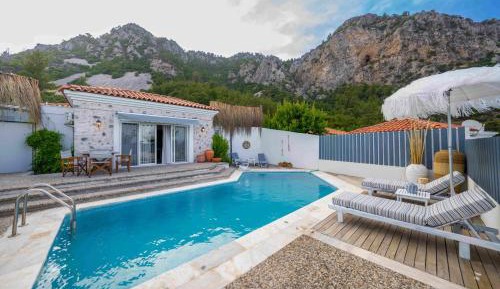 Two-Bedroom Villa