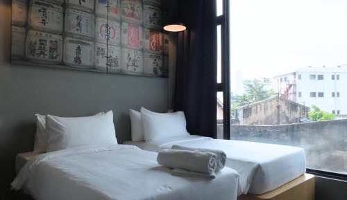 Standard Twin Room