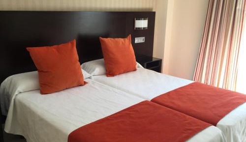 Double Single Use Room