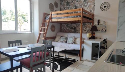 Studio Apartment