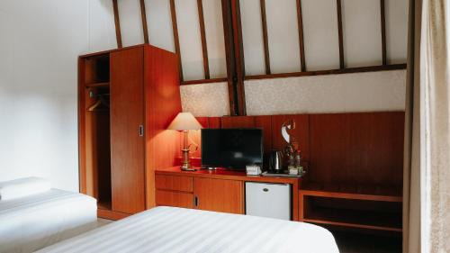 Large Twin Room