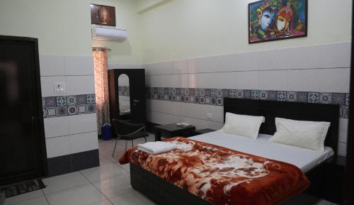 Deluxe Double Room with Bath
