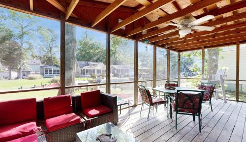 Four bedroom holiday home 