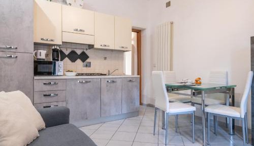 One-Bedroom Apartment with Garden