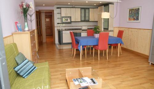One-Bedroom Apartment (1 - 2 Adults)