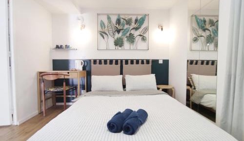Double Room with Private Bathroom