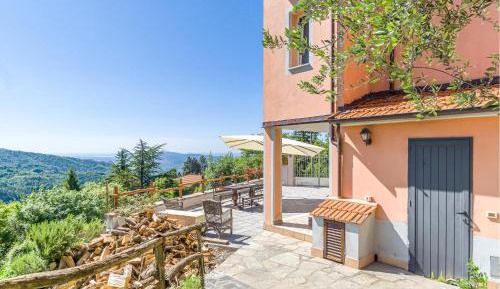 Three-Bedroom Holiday Home 