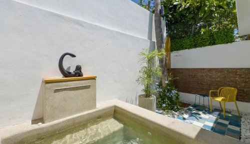 Suite with Private Pool