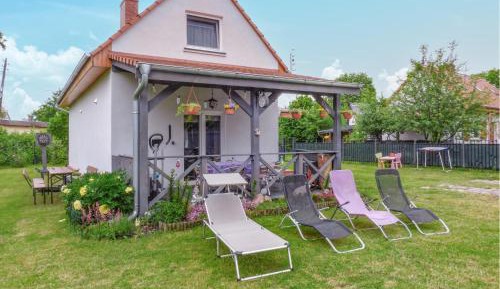 Three-Bedroom Holiday Home 