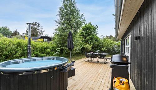 Two-Bedroom Holiday Home