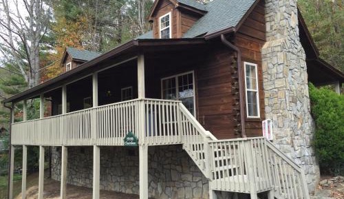 Three-Bedroom Cabin