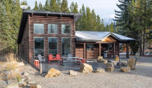 Three-Bedroom Chalet