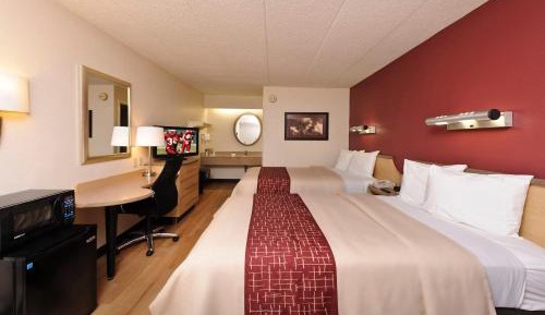 Deluxe Room with Two Double Beds Smoke Free