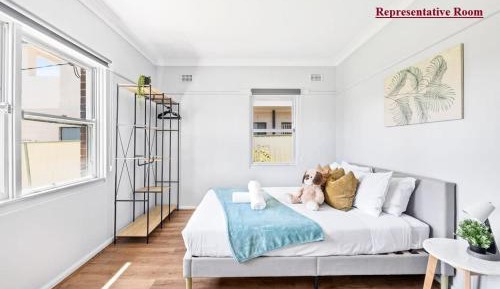 Queen Room with Shared Bathroom