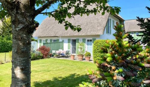 Three-Bedroom Holiday Home 