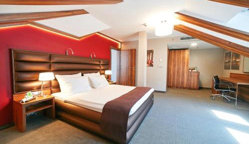 One-Bedroom Suite