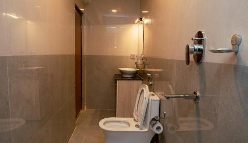 Double Room with Private Bathroom