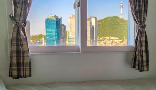 Two-Bedroom Apartment with City View