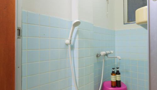 Twin Room with Shower