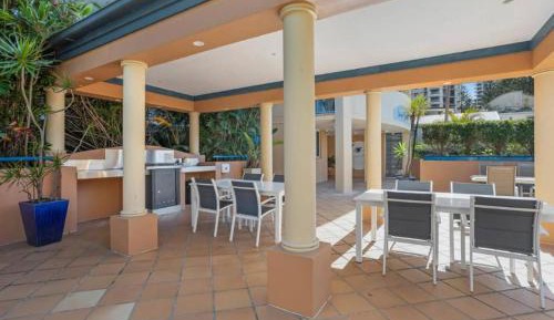 Two-Bedroom Apartment with Ocean View - Sub-Penthouse