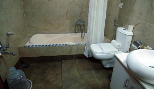 Superior King Suite
