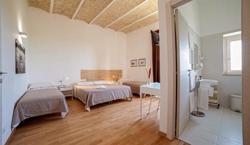 Quadruple Room with Bathroom