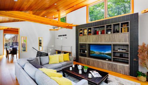 Three-Bedroom Chalet