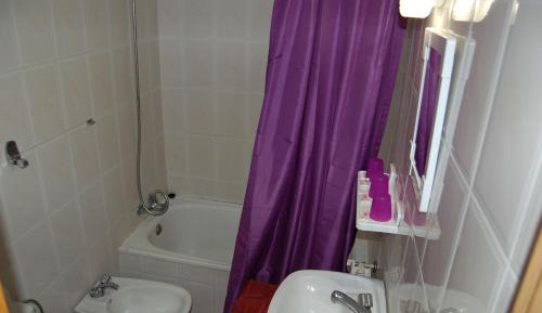 Economy Twin Room