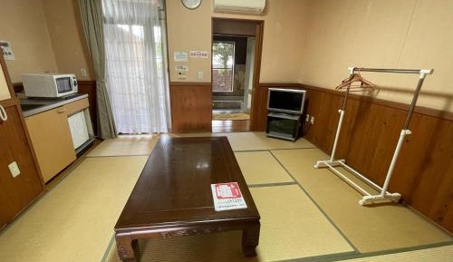 Japanese-Style Room