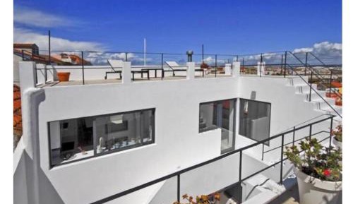 Three-Bedroom Holiday Home 