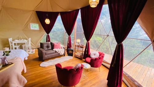 King Suite with Spa Bath