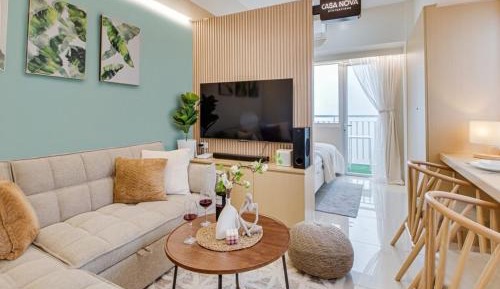 Apartment with Balcony