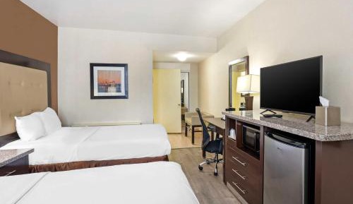 Double Room with Two Double Beds - Non-Smoking