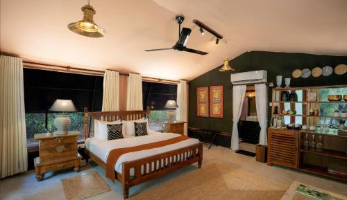 Suite with Private Pool