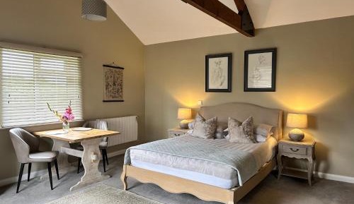 Superior King Room