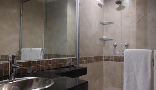 Standard Double Suite