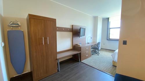 Standard Room with Two Queen Beds