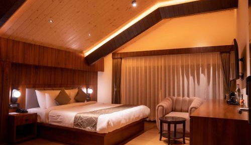 Superior King Room