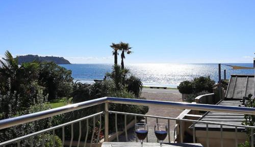 One-Bedroom Apartment with Sea View and Balcony